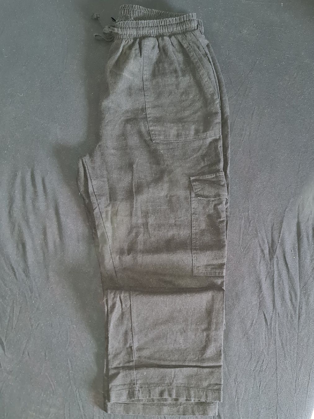 Pantaloni: Luftige Cargohose Leinenmix schwarz – Nuovo (secondo la descrizione) da Lengnau BE venduto da Spahrtakus 2