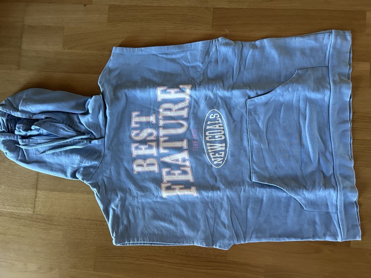 Pull&Bear Pullover & Sweatshirts: Sweat sans manches /M – Gebraucht aus Daillens von guisepa