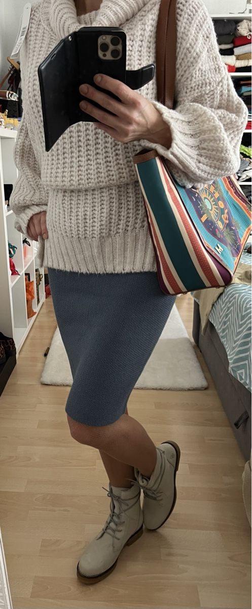 Maglioni & Felpe: 2x Neu Pullover oversized Gr.M wert über 90 chf – Nuovo e nell'imballaggio originale da Turbenthal venduto da 310707 2