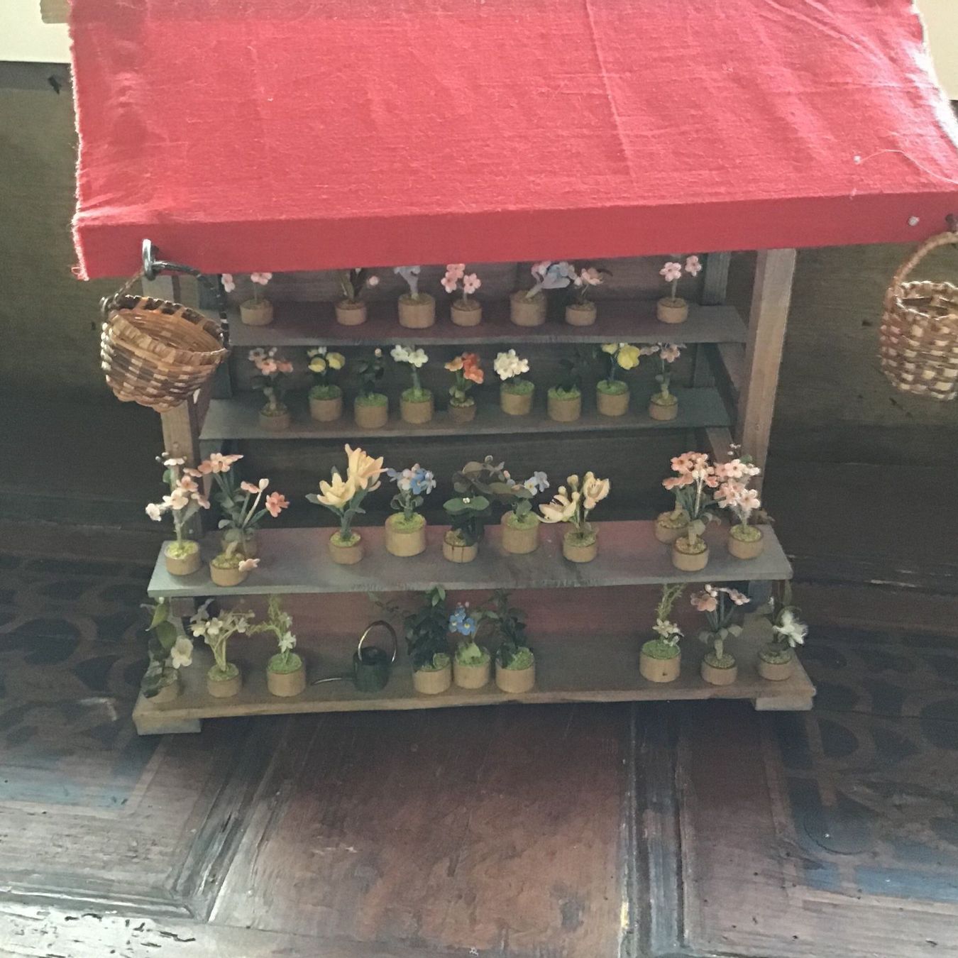 Jouets: Alter antiker Blumenstand – D'occasion à St. Gallen par Goldlilly 1