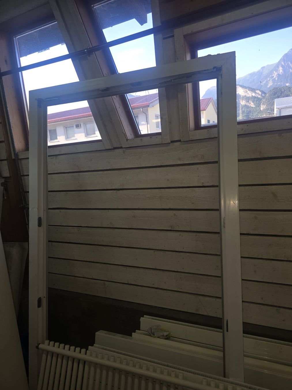 Porte: Zweiflügelig Balkontüre – Usato da Lachen SZ venduto da rade08 1