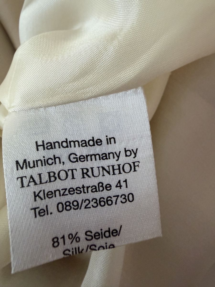 Costumi: Talbot Runhof Kostüm, Gr. 38Seide  – Usato da Elsau venduto da isidobrany09 4