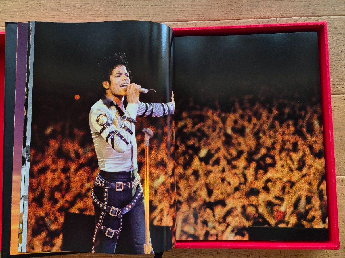 Libri: Michael Jackson : livre OPUS – Usato da Savièse venduto da coeur88 5