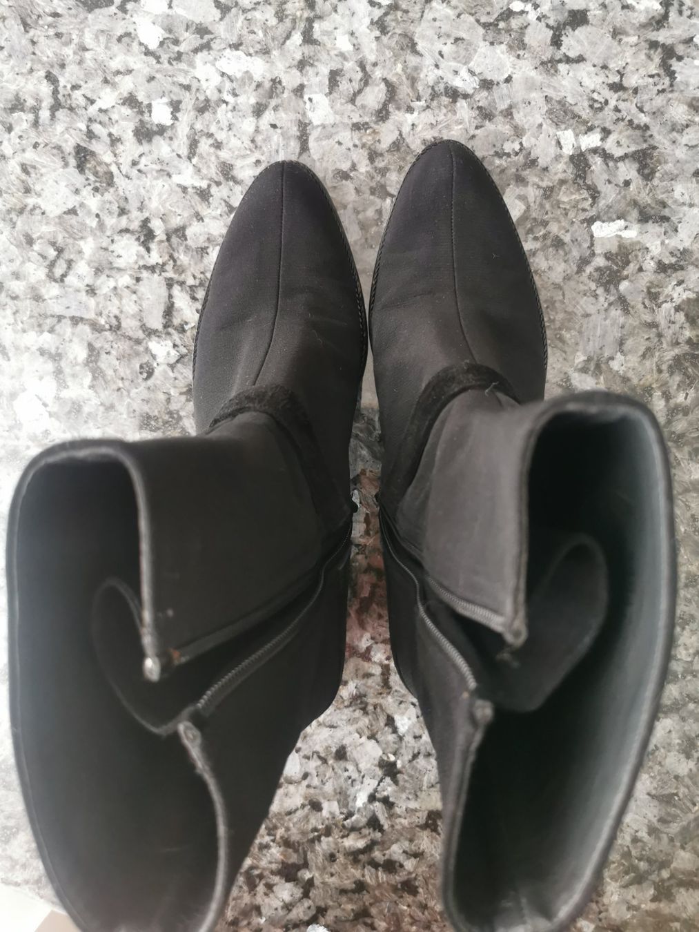 Stuart Weitzman Scarpe da donna: Stuart Weitzman Stiefeletten 40.5 – Usato da Luzern venduto da heart100 7
