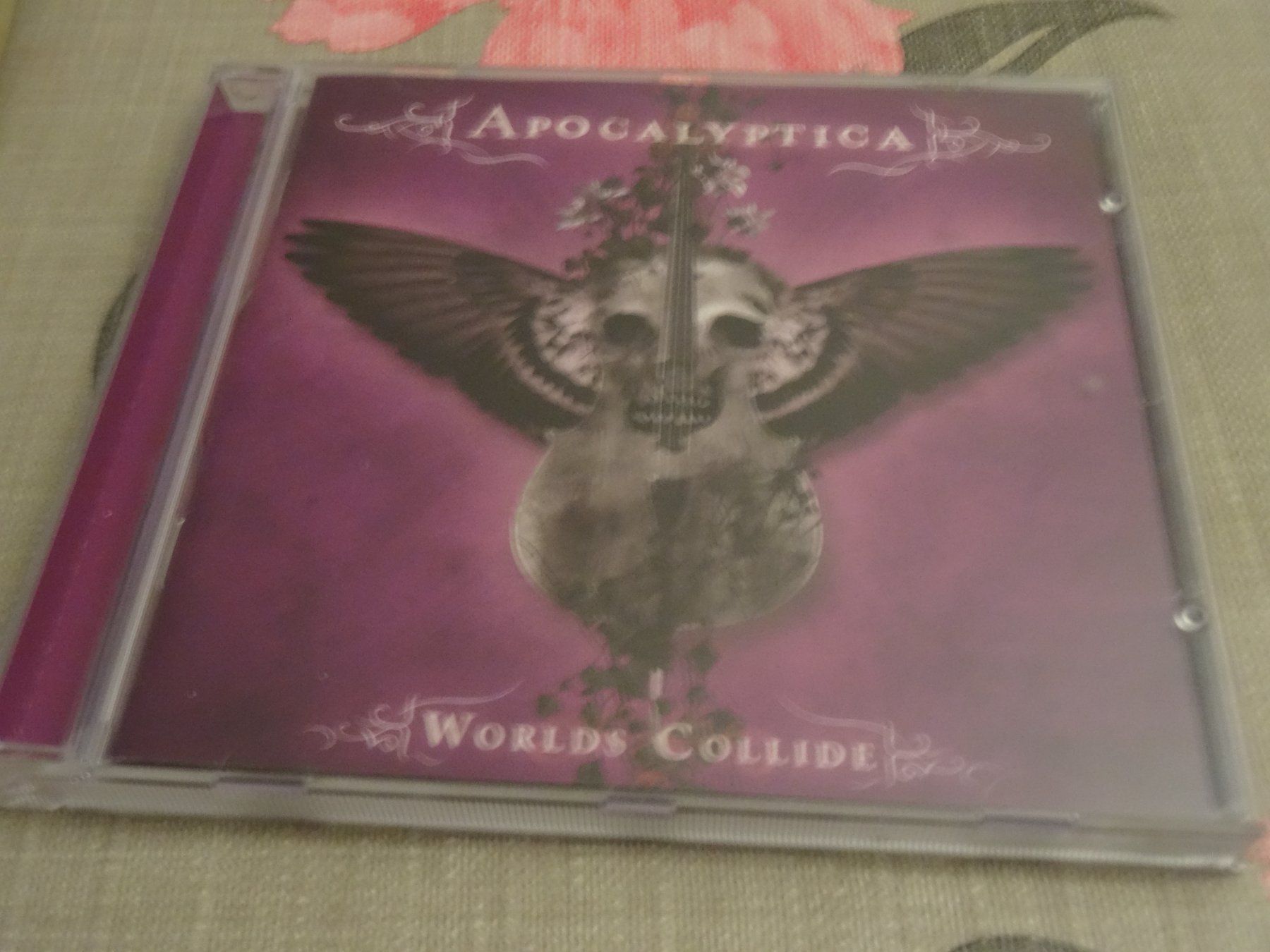 CD: Apocalyptica - Worlds Collide CD – Usato da Olten venduto da Disc-Ausverkauf