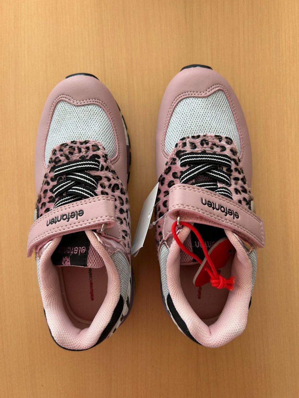 Elefanten Schuhe für Mädchen: Sneakers Mädchen Grösse 30 – Neu und originalverpackt aus Forch von CorinneB-K