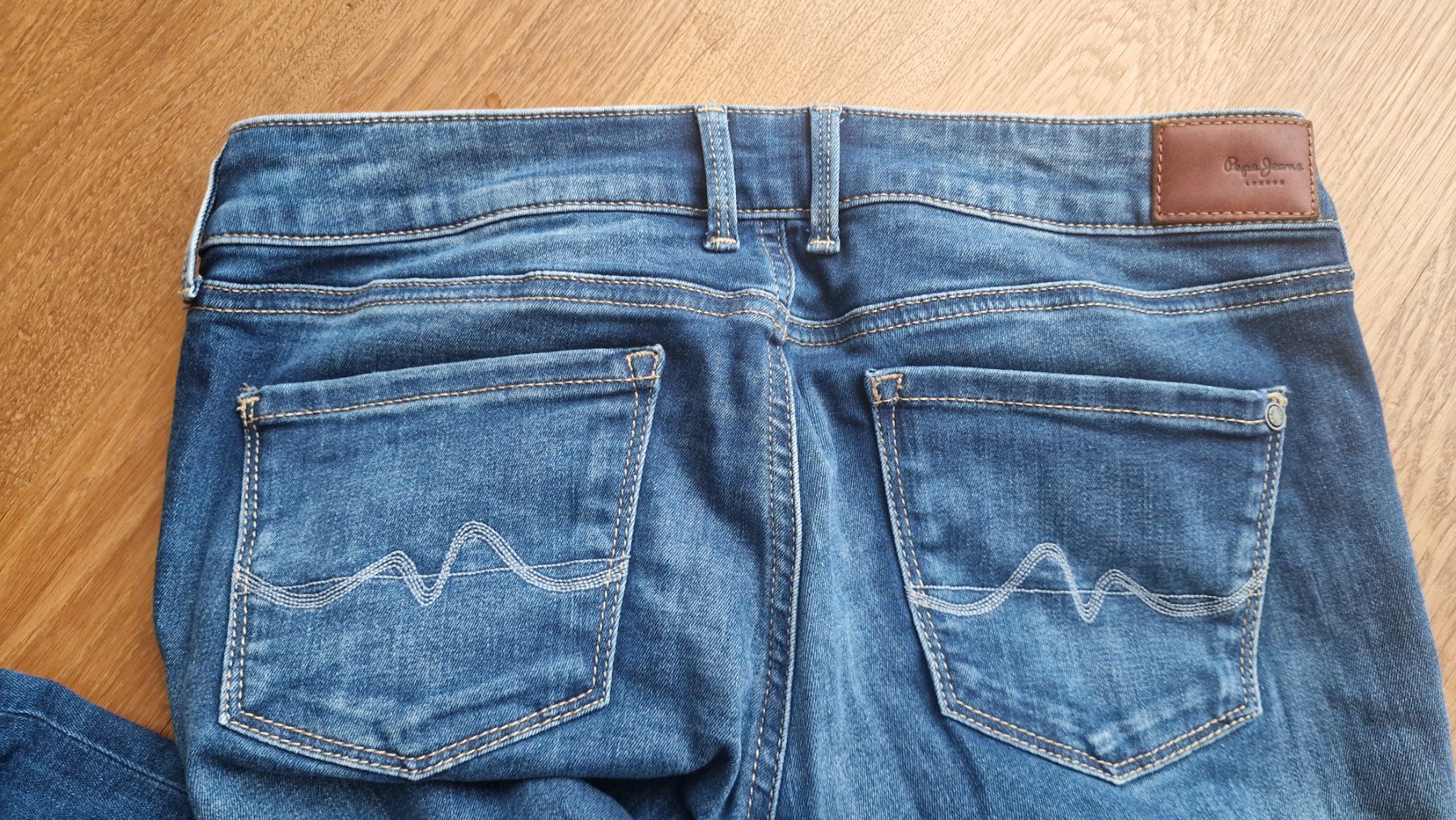 Pepe Jeans Jeans: Pepe Jeans – Usato da Kerns venduto da onewayticket 1