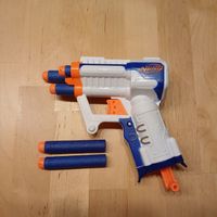 Nerf Elite Triad EX-3 Blaster, Guter Zustand