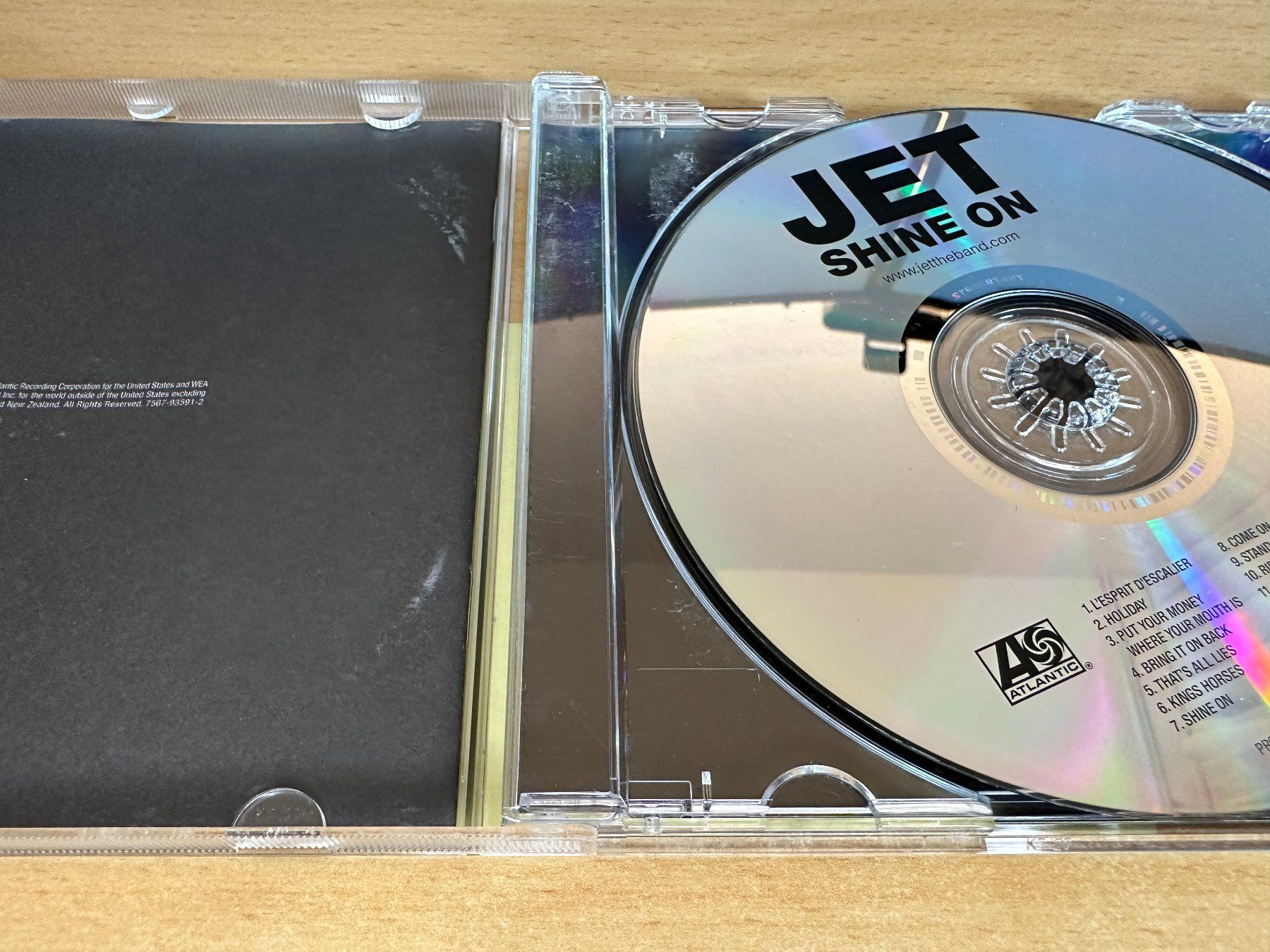 CD: Jet – Shine On – Usato da Rikon im Tösstal venduto da Alpenmutz 2