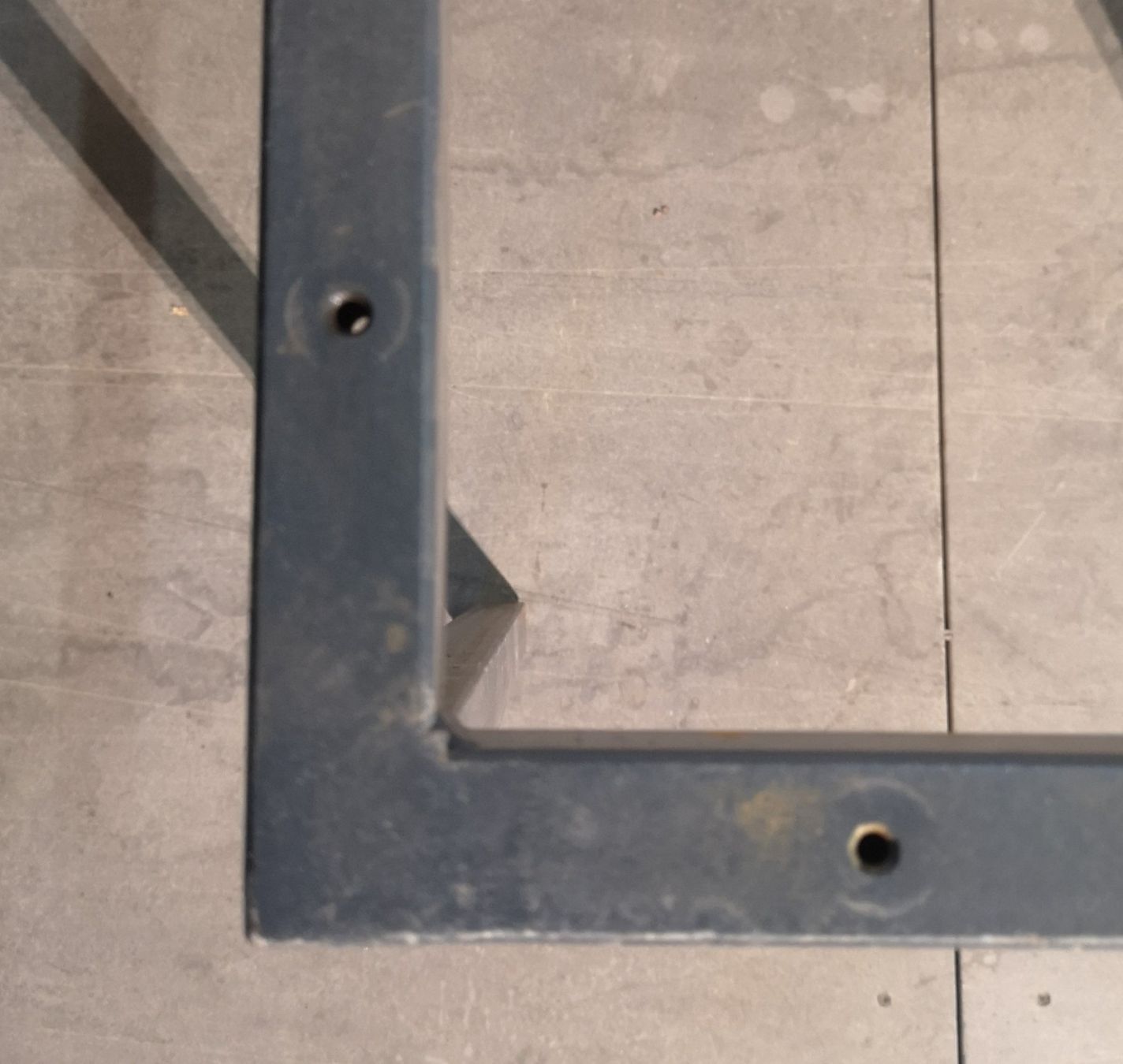 Tavoli: Minimalistisches Mid-Century Tischgestell ... – Usato da Solothurn venduto da Sis_email 5