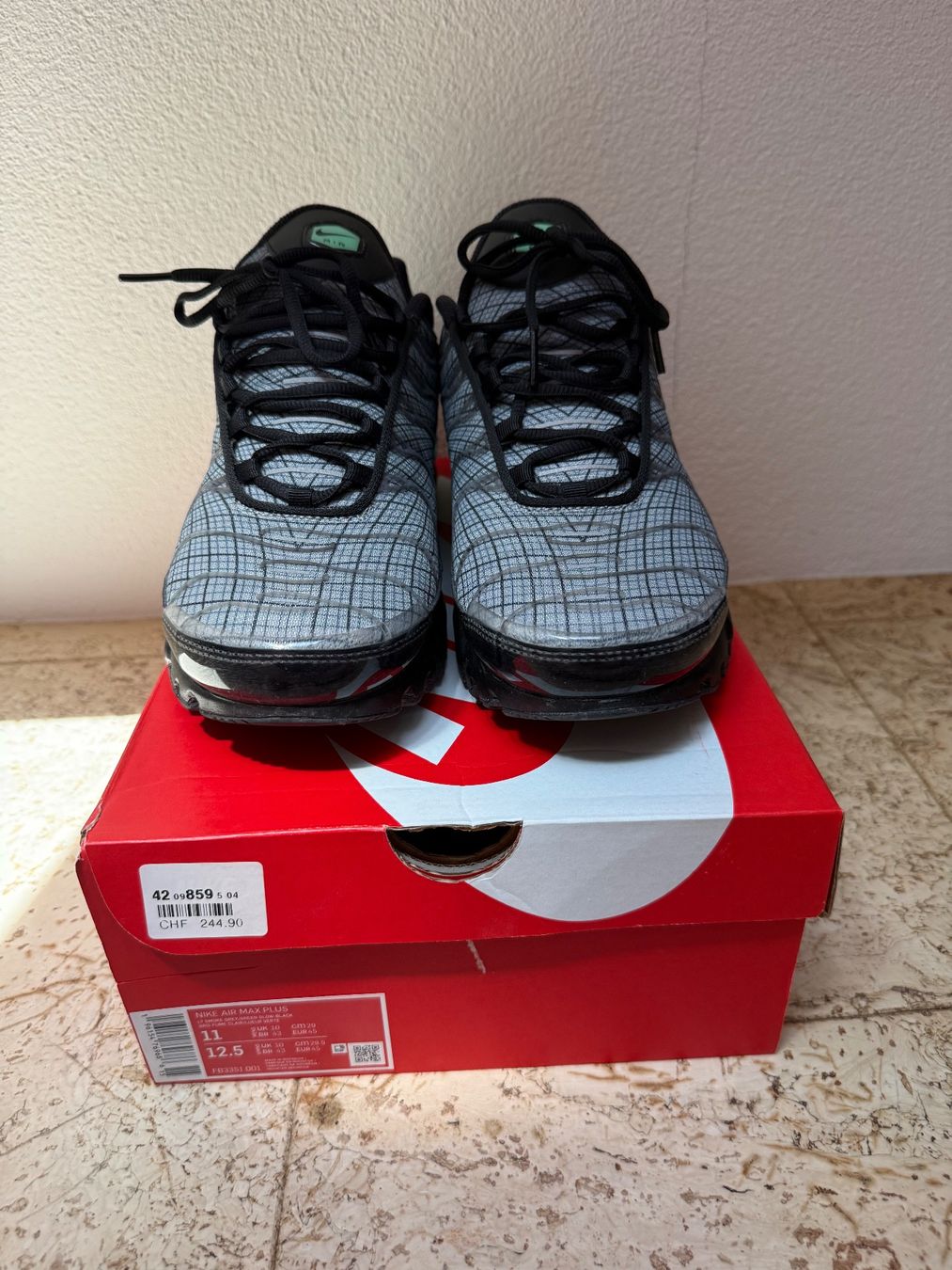 Nike Scarpe da uomo: Nike Air Max Plus "Spirograph" – Usato da Worb venduto da le_castor
