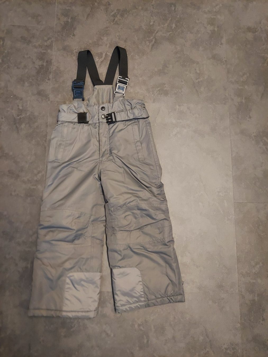 Pantaloni: Bornino Skihosen Grösse 98 /104 – Usato da Altishofen venduto da tammy05