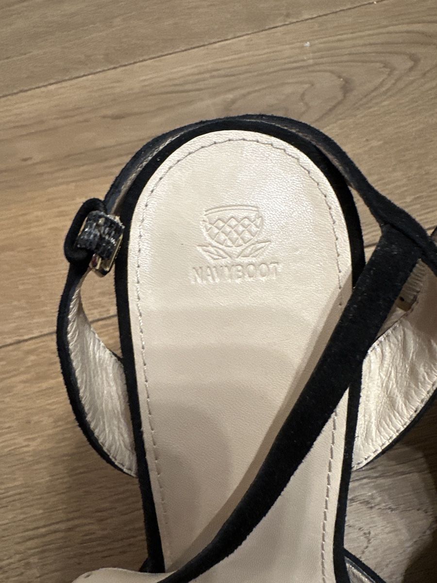 Navyboot Damenschuhe: Sandales compensées NAVYBOOT, pointure 39, été parfait! – Gebraucht aus Pully von Natala 3