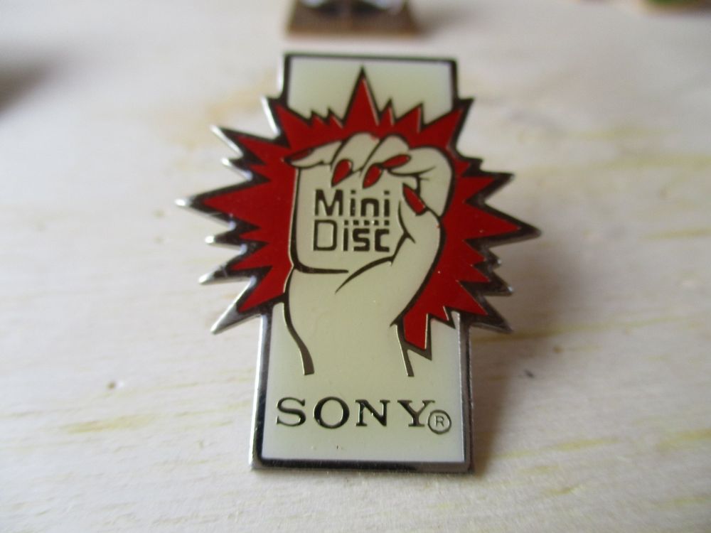 Sony Mini Disc Pin (Neu (gemäss Beschreibung)) in Felsberg für CHF 0.5 ...