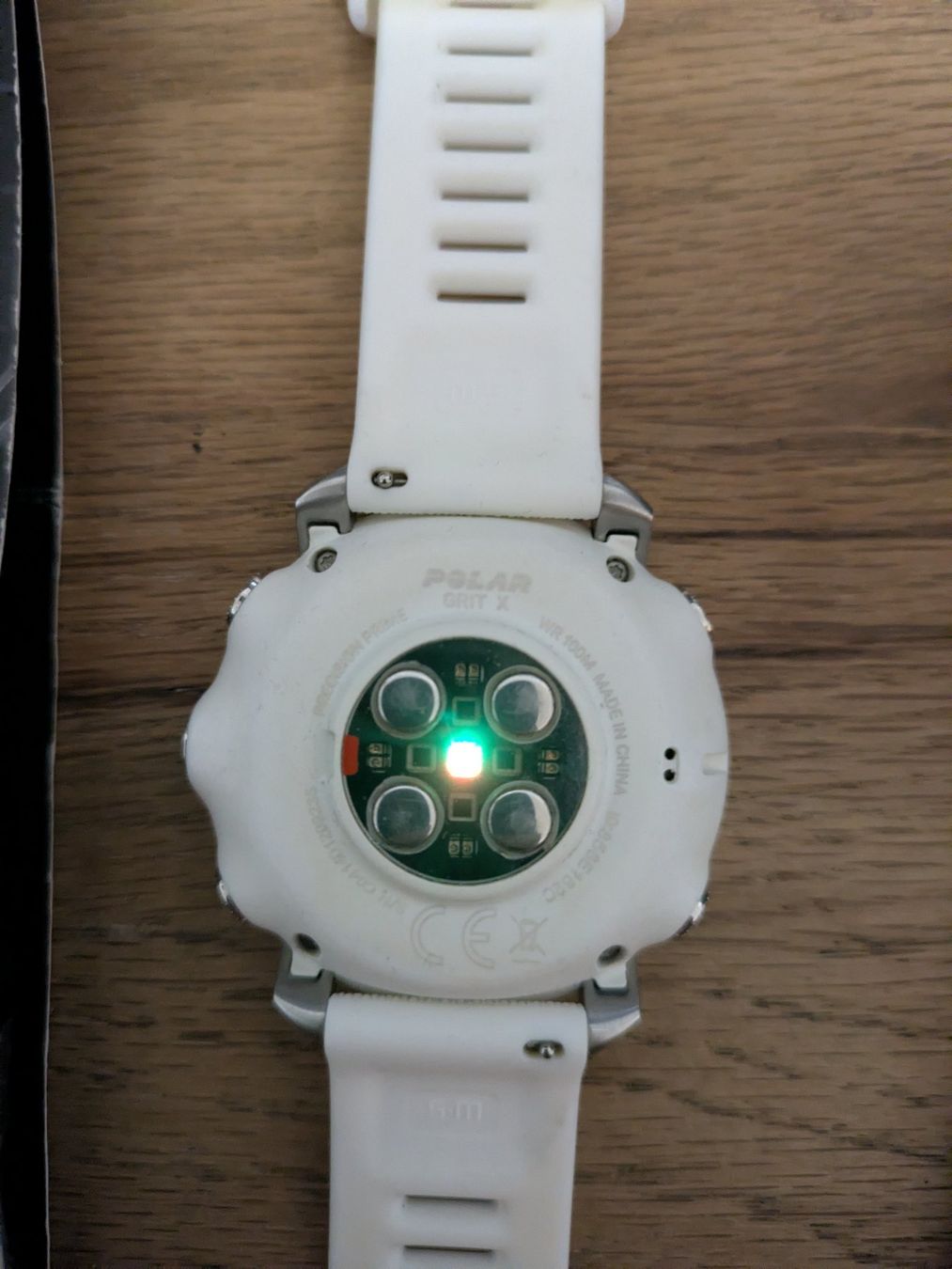 Polar Smartwatch: Polar Grit X Weiss – Usato da Wetzikon ZH venduto da Conora 1