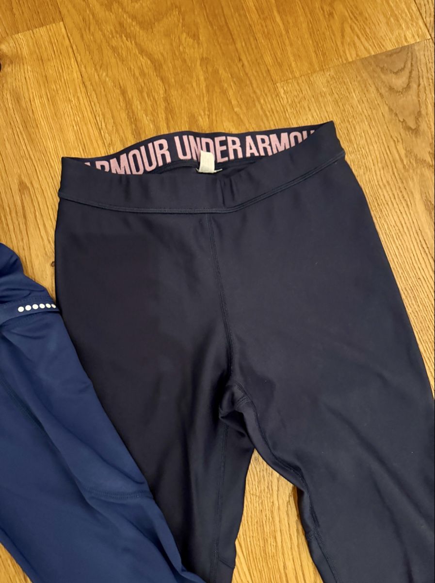 Under Armour Leggings: 3er Paket Sportleggings, Grösse S – Usato da Rothrist venduto da 7Engelslocken 1
