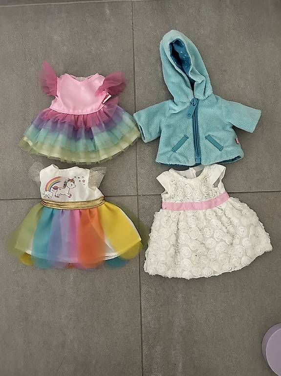 Lotti & Set di vestiti: Vestiti per bambole – Usato da Gentilino venduto da ver_n6bc