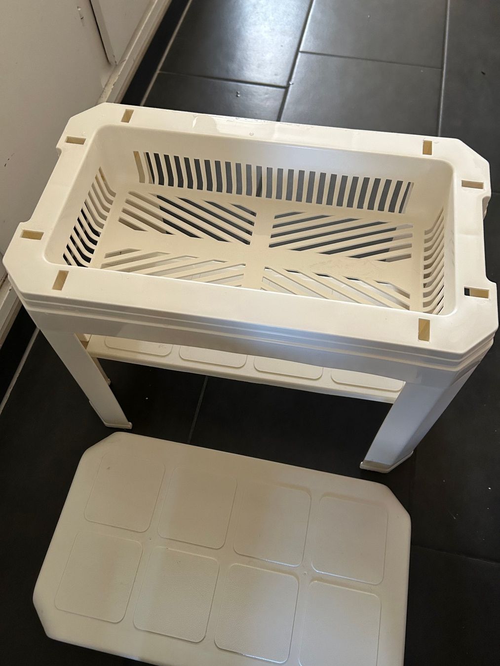Sgabelli: Schuhbank, stool,Hocker,rack with storage – Usato da Zürich venduto da arr_vq5w 2