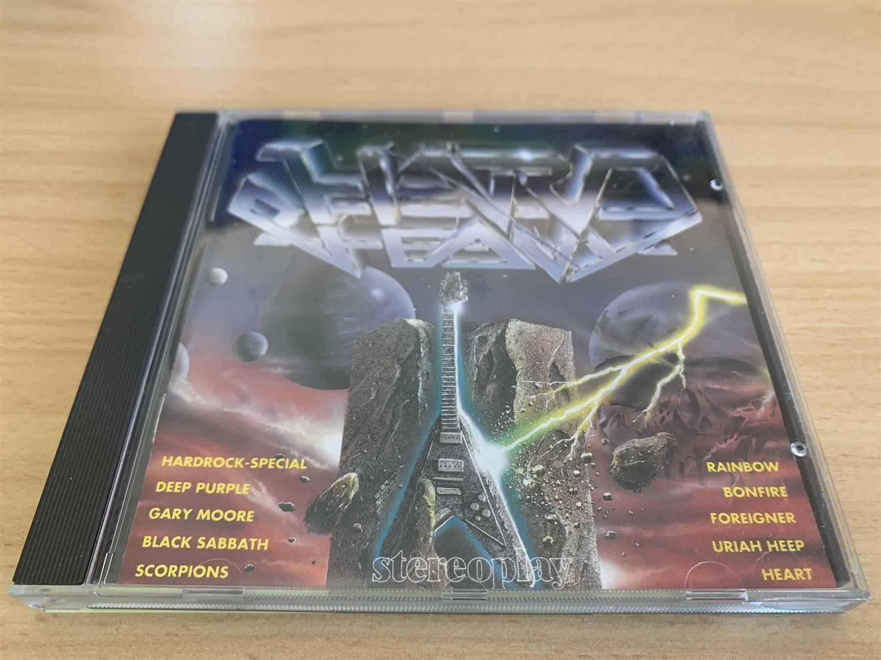 CD: Special CD 48 - Hard & Heavy – Usato da Rikon im Tösstal venduto da Alpenmutz