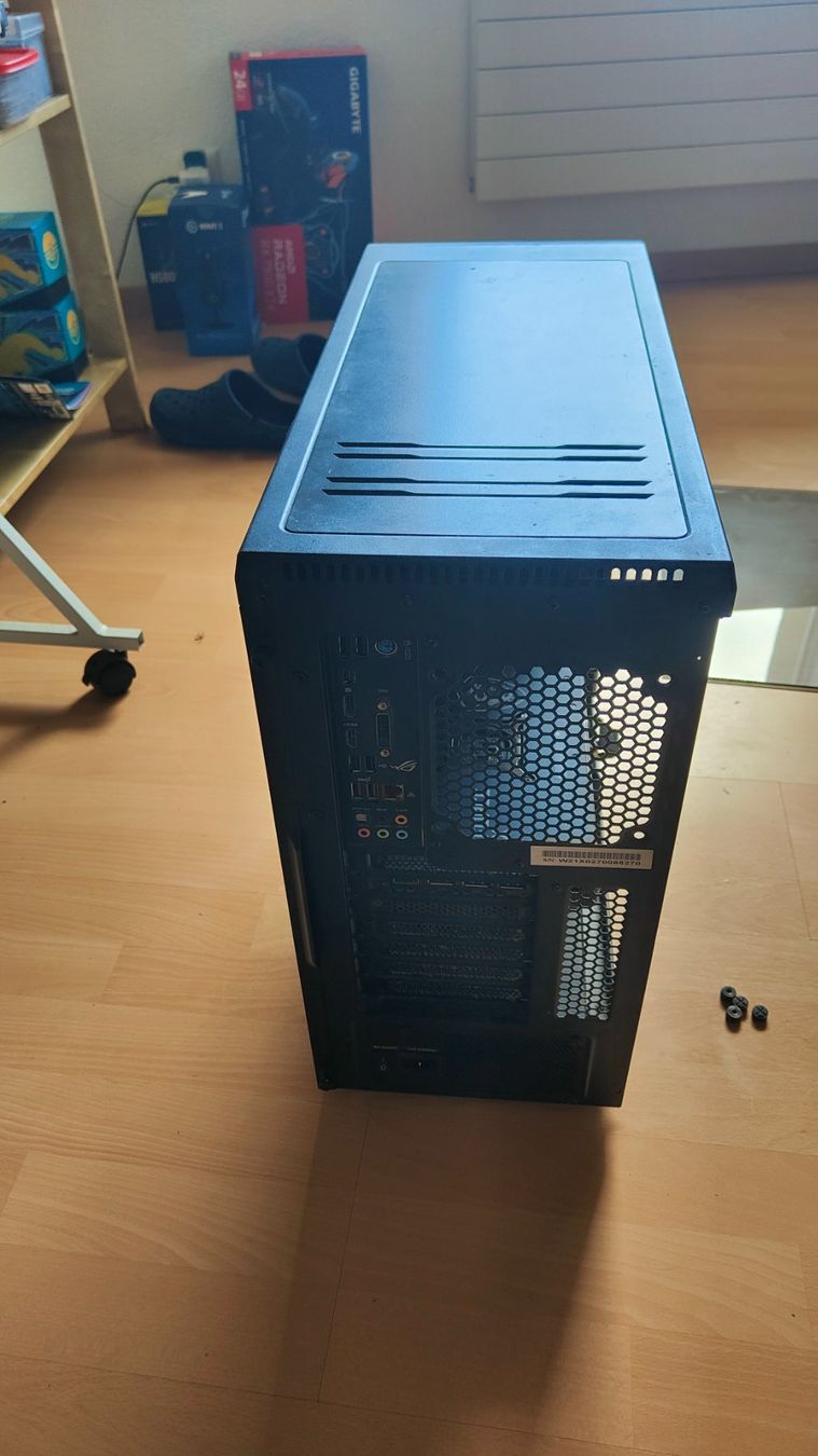 MSI PC: PC GAMING DE COMPÉTITION | ASUS ROG STRIX & MSI RTX 3070 – Usato da Vuissens venduto da chr_7bxv 2