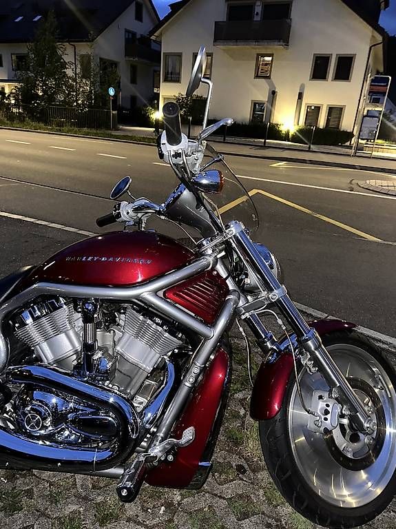 Chopper: Harley Davidson V-Rod Porsche – Gebraucht aus Schlieren von DiellKica 1