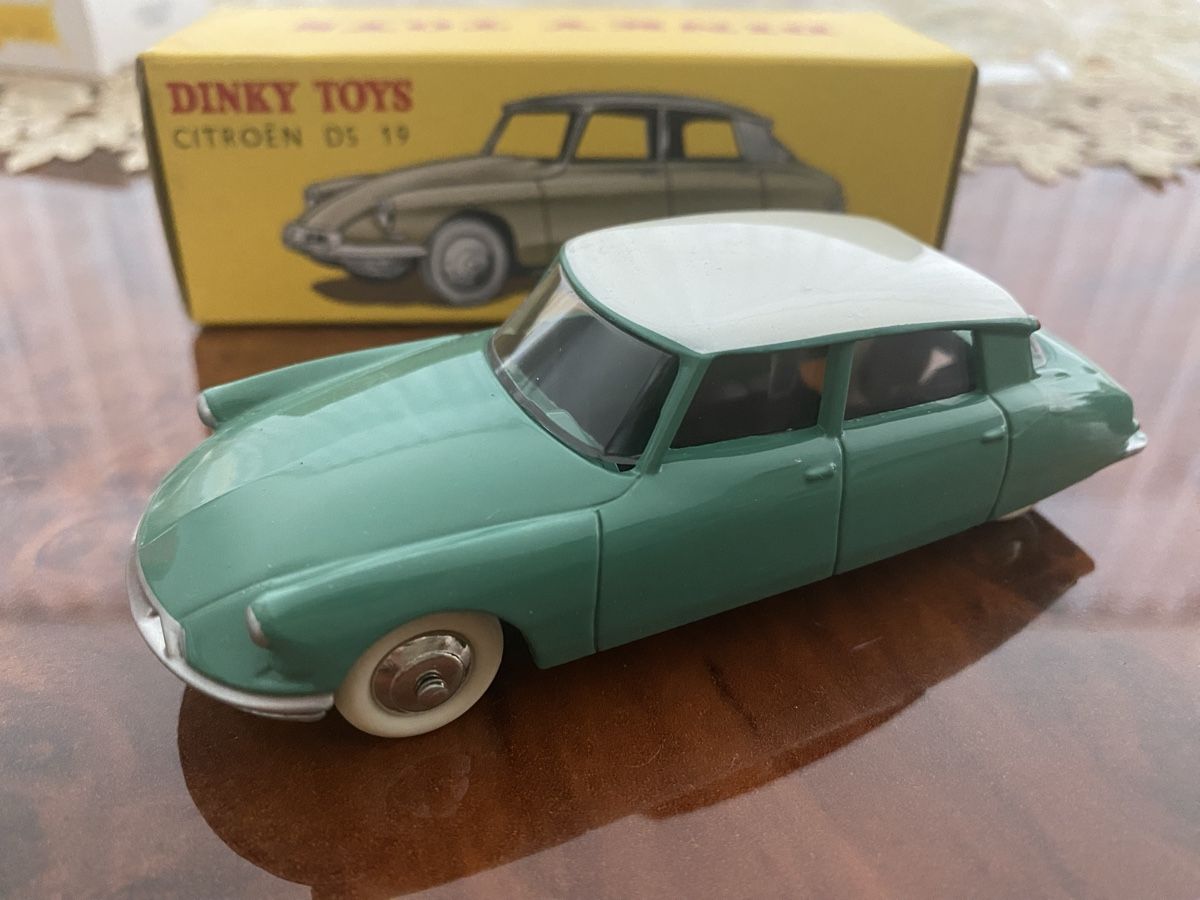 Dinky Toys Modellautos: Citroën DS 19 Dinky Toys – Neu und originalverpackt aus St. Margrethen SG von Alfista_159 2