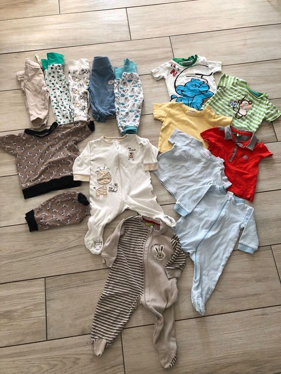 Ensembles coordonnés: Kleiderpaket Jungs,Grösse 62/68 , 15 teilig – D'occasion à Gelterkinden par ale_yrh7