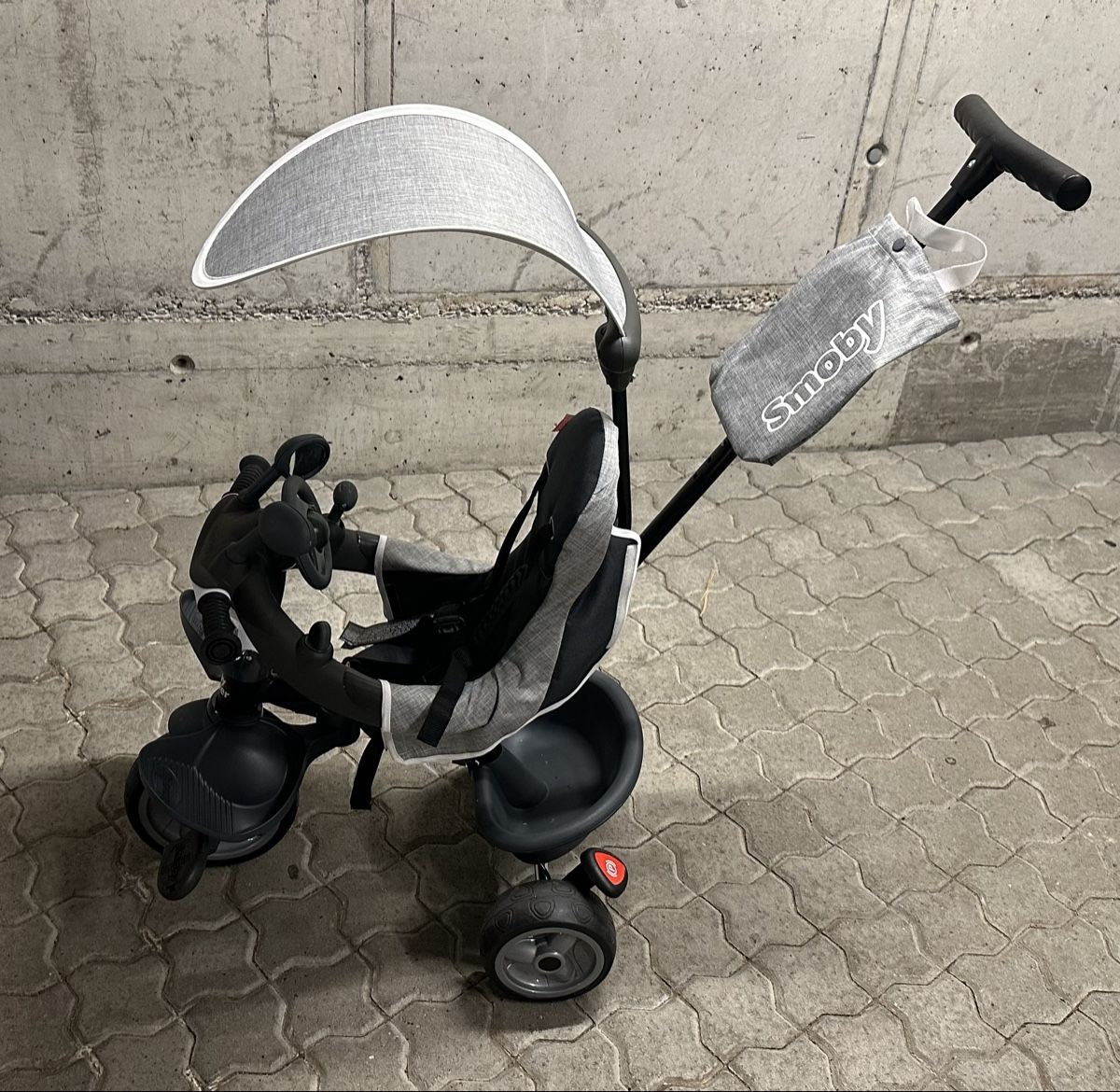 Smoby Véhicules pour enfants: Smoby Dreirad – D'occasion à Bülach par Db27
