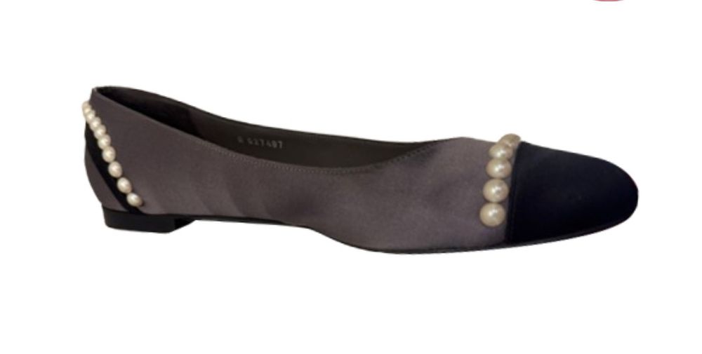 Chanel Chaussures femmes: Ballerinas von Chanel mit Perlen -.40,5 – D'occasion à Steg VS par joa_k2b8