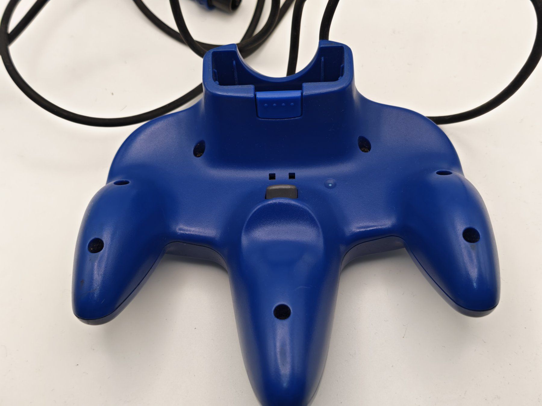 Nintendo Controller: Original Nintendo 64 Controller blau ab 1.- – Usato da Thun venduto da Kankii 3