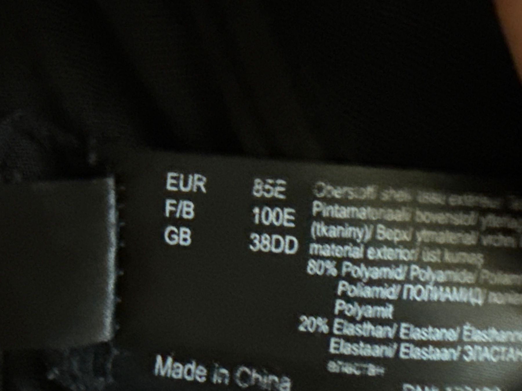 Badekleider & Bikinis: Bikini Oberteil, 85E – Gebraucht aus Amriswil von used2use 3