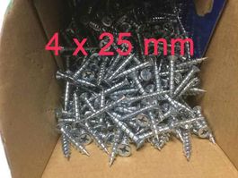 Beschlagschrauben 1000 Stück 4 x 25 mm