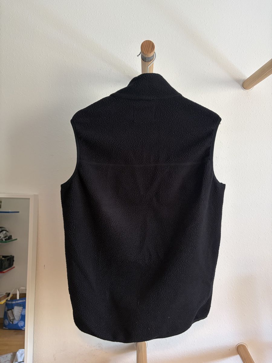 Pas Normal Studios Gilet & Giacche: Pas Normal Studios Fleece Weste – Usato da Zürich venduto da Wenk12 1
