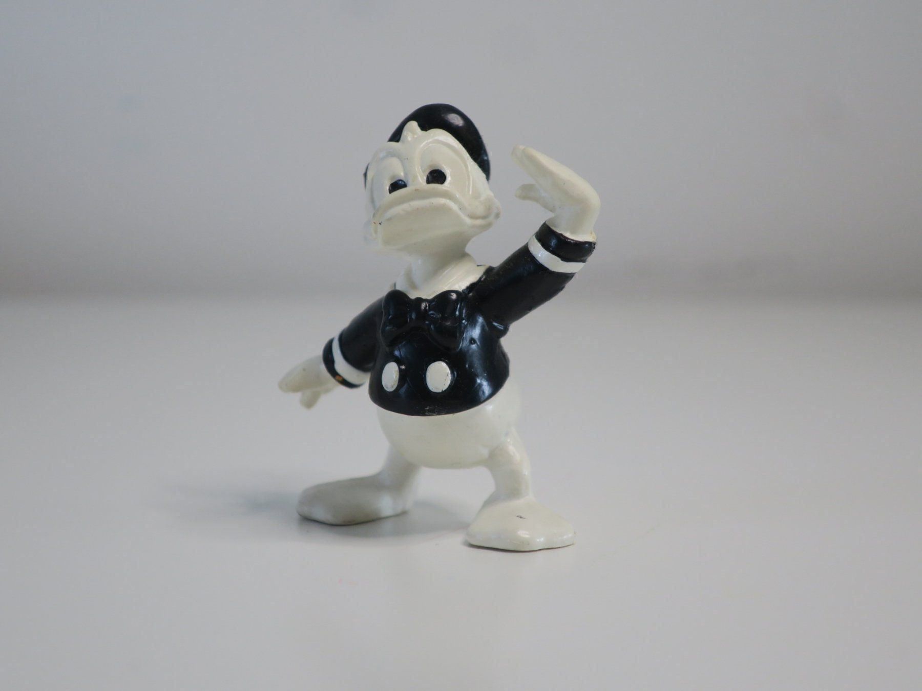 Statuette: Gruss von Donald Duck – Usato da Zürich venduto da null8 1