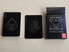 Schwarze Spielkarten Premium Deck Cartamundi Pitch Black