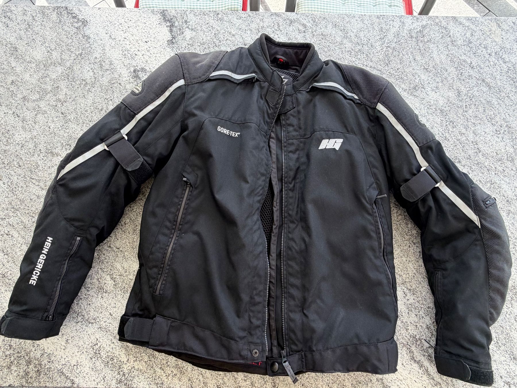 Giacche: Motorradjacke Gr. 52 (2 teilig) – Usato da Sagogn venduto da Jackaroo1
