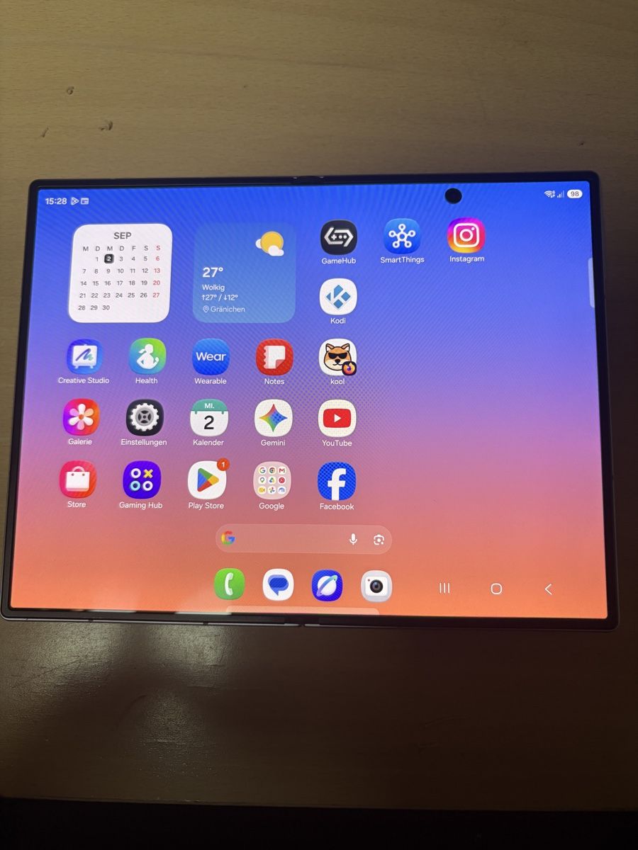 Samsung Telefoni cellulari / Smartphones: Samsung Fold 8 – Nuovo (secondo la descrizione) da Gränichen venduto da jon_9lwn 1