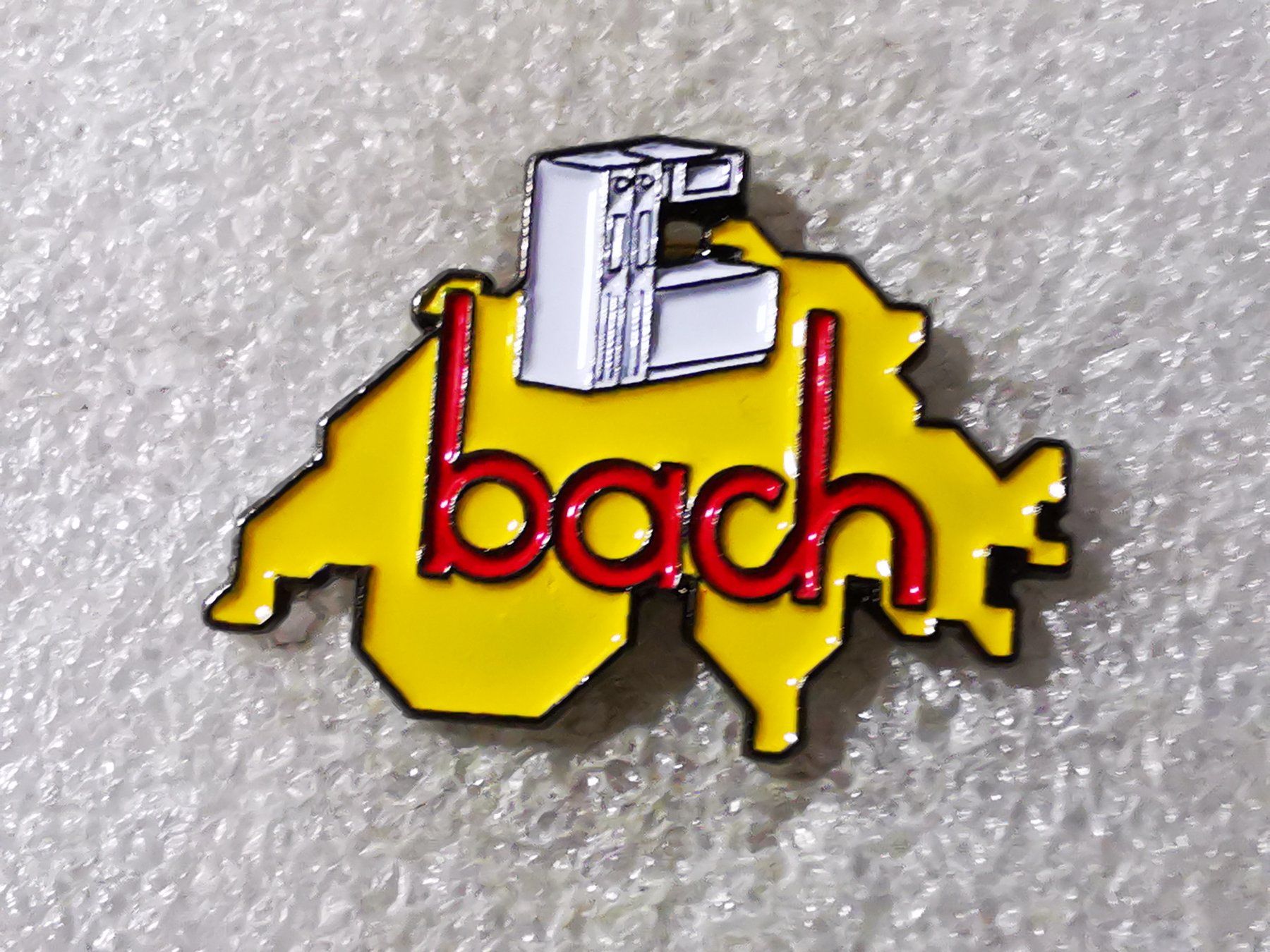 Placchette & Badge: Ansteckpin 17: Bach Schweiz – Usato da Oppligen venduto da Pin-Fall-Shop