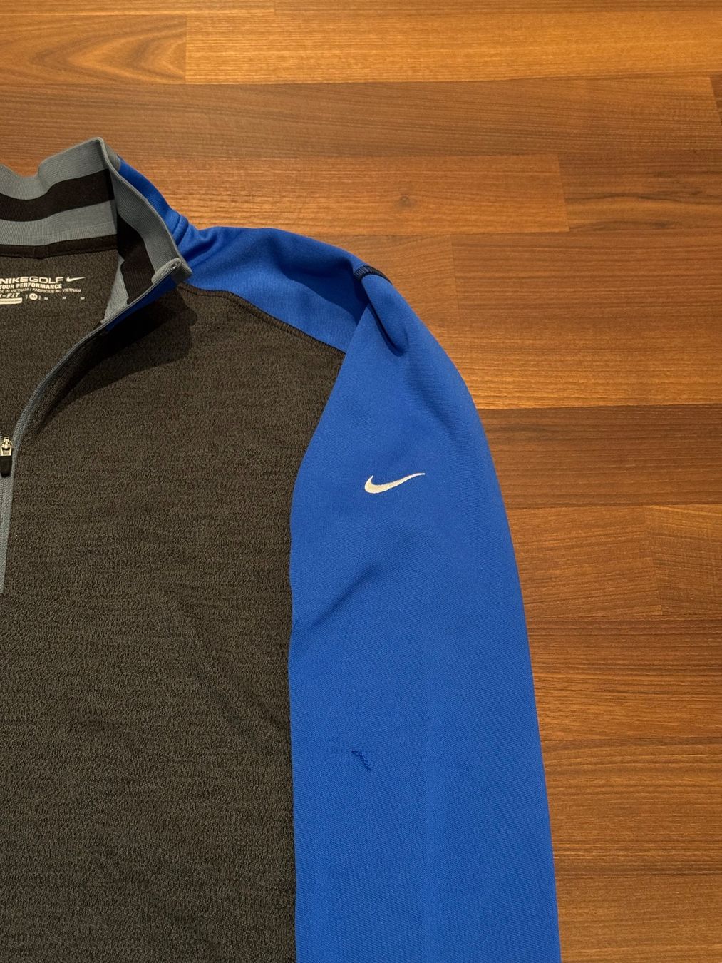 Nike Maglioni & Felpe: Nike Golf Quarter Zip Pullover Dri-FIT – Usato da Gränichen venduto da lixil 4