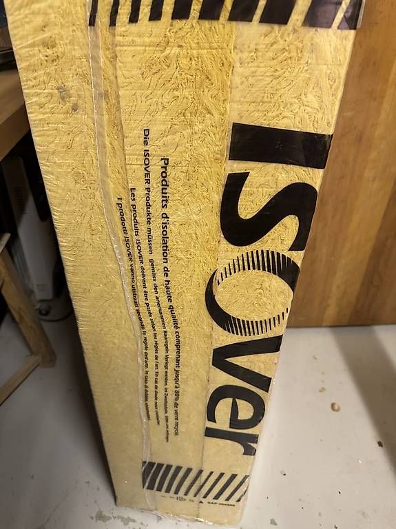 Materiale di riempimento: Isover Isotherm 034 – Usato da Marthalen venduto da 8450andelfingen 2