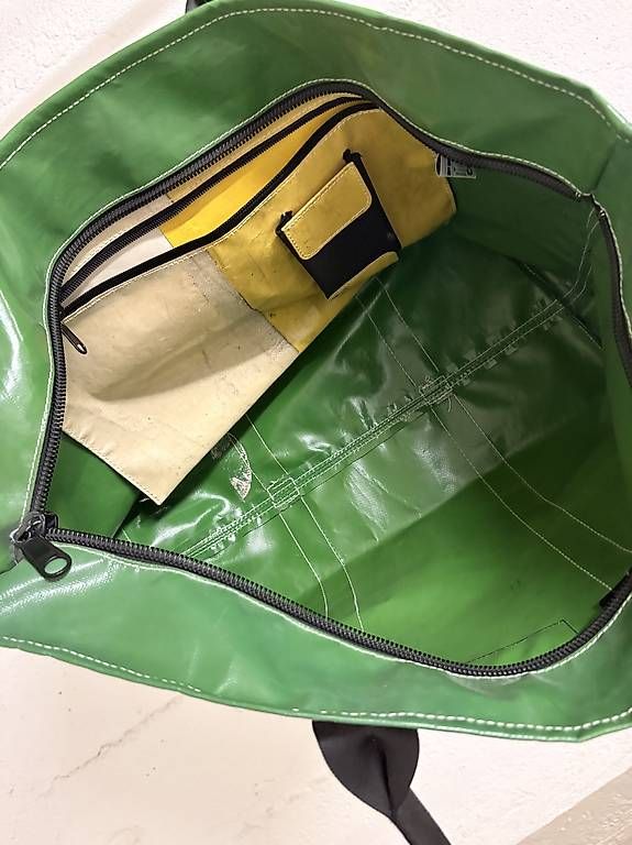 Freitag Borse: FREITAG Shopper – Usato da Thun venduto da lordani 2