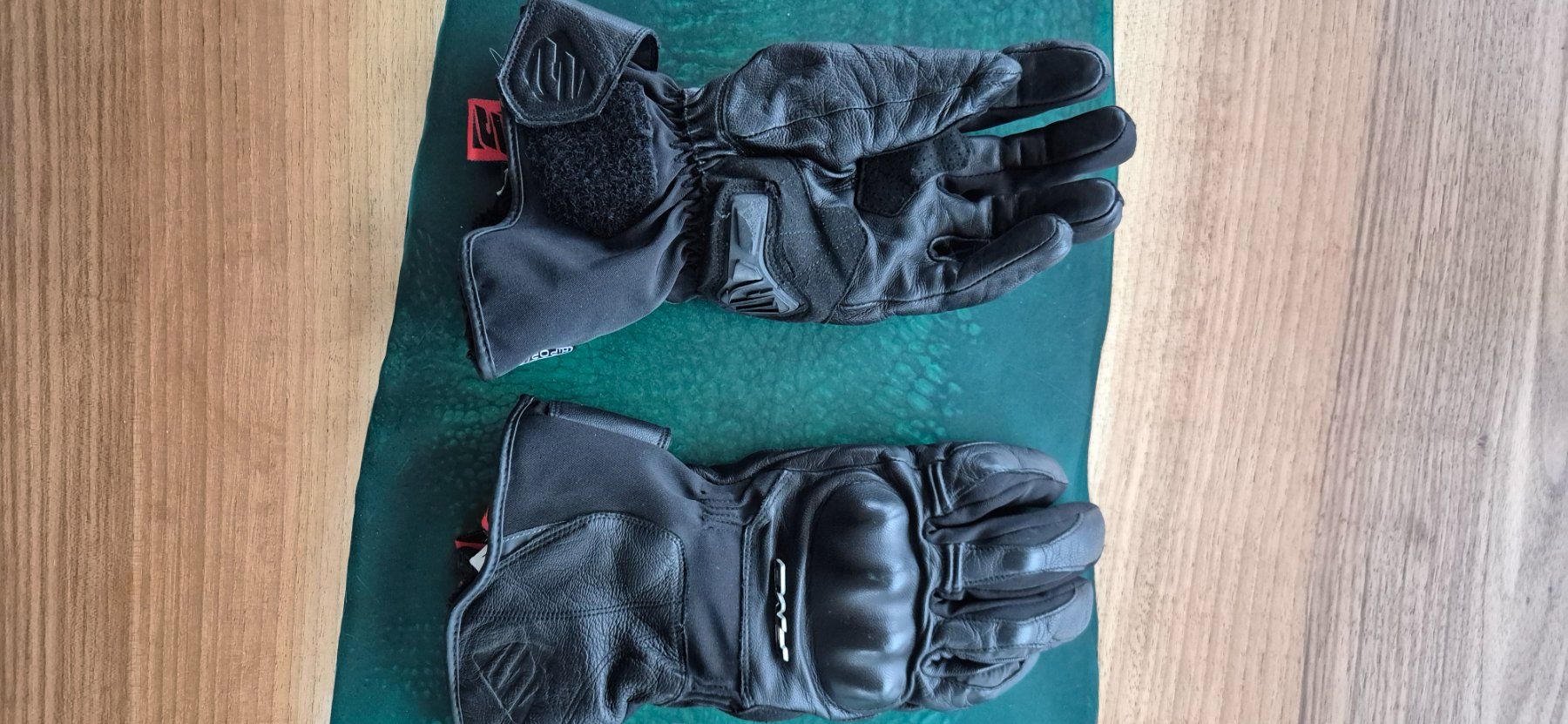 Guanti & manicotti: Motorradhandschuhe Five WFX Skin Grösse M/09 – Nuovo (secondo la descrizione) da Lyss venduto da SDC16 2