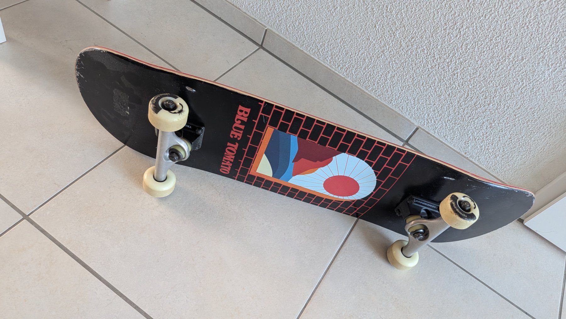 Skateboards: Skateboard Blue Tomato – D'occasion à Bonstetten par Johanne_Lamalle
