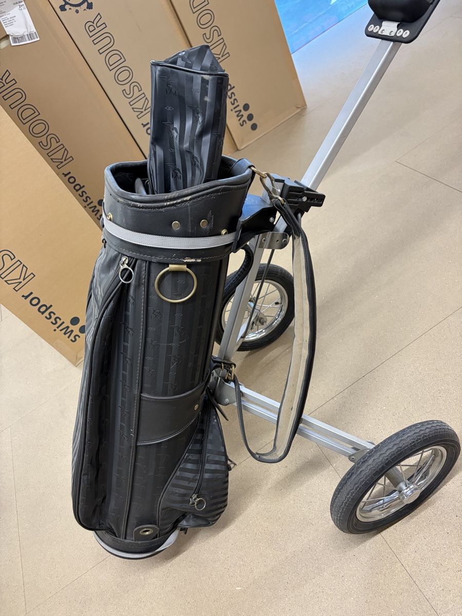 Maison Mollerus Sacs: Mollerus Golftasche – D'occasion à Schlieren par MQ1965 3