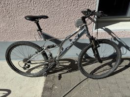 VTT tout suspendu Cronics argent