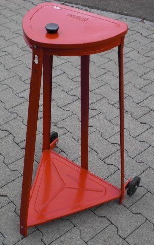 Poubelles: Abfallständer – D'occasion à Künten par Baxbani01