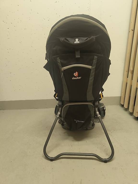 Marsupi portabebè: Deuter Kindertrage – Usato da Davos Platz venduto da Tuomo1988 2