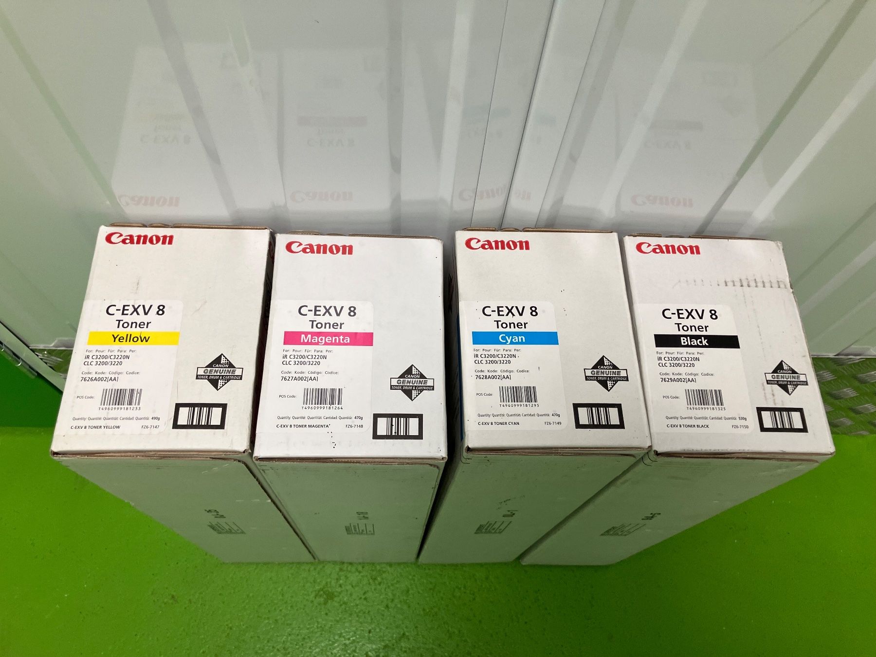 Canon Fotocopiatrici: Original Canon Toner C-EXV8 – Nuovo e nell'imballaggio originale da Zürich venduto da Shalashaska