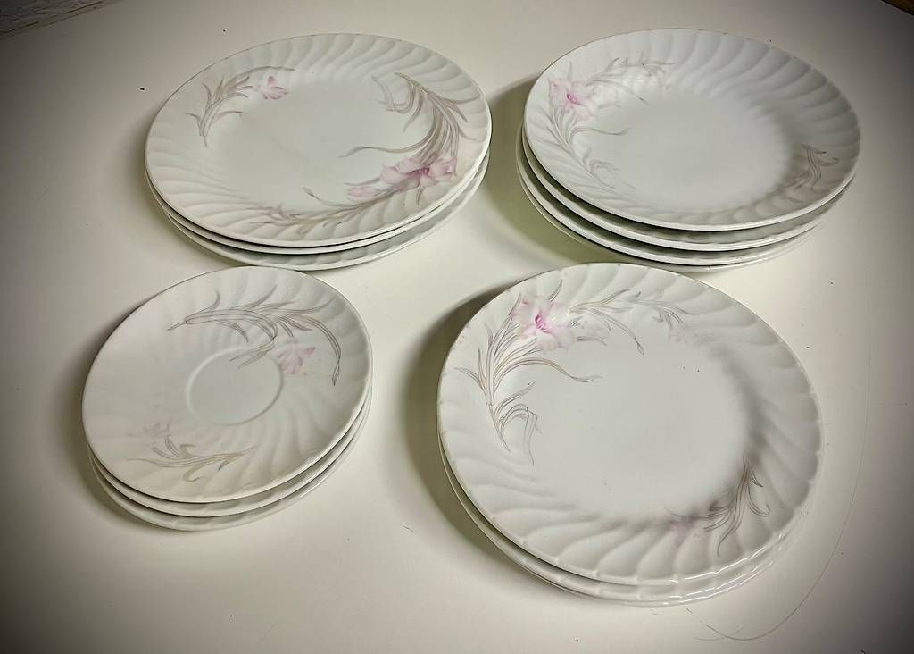 Assiettes: Teller - teils mit nostalgischem oder dekorativem Wert – D'occasion à Chur par Tenorio 3