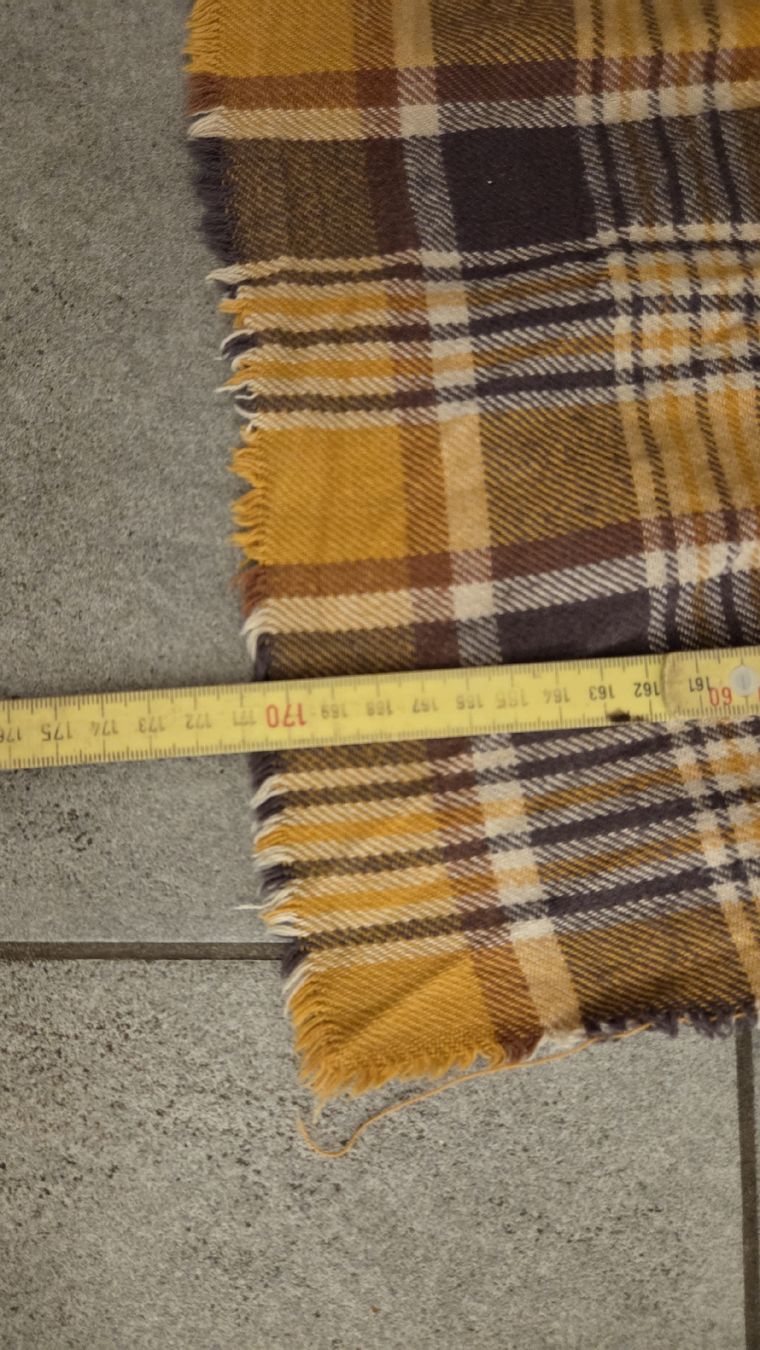 Foulard & Sciarpe: Sarah Sally Schal – Usato da Winterthur venduto da sandi99 5